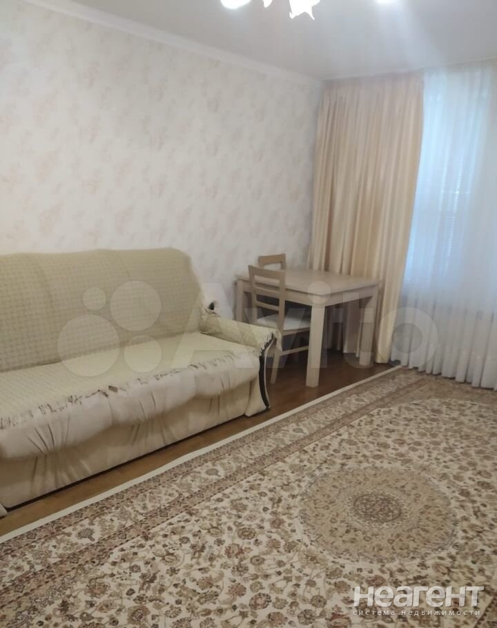 Сдается 2-х комнатная квартира, 56 м²