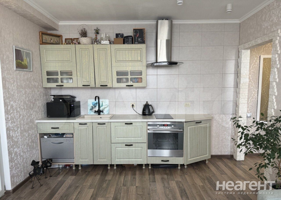 Продается 1-комнатная квартира, 45,5 м²