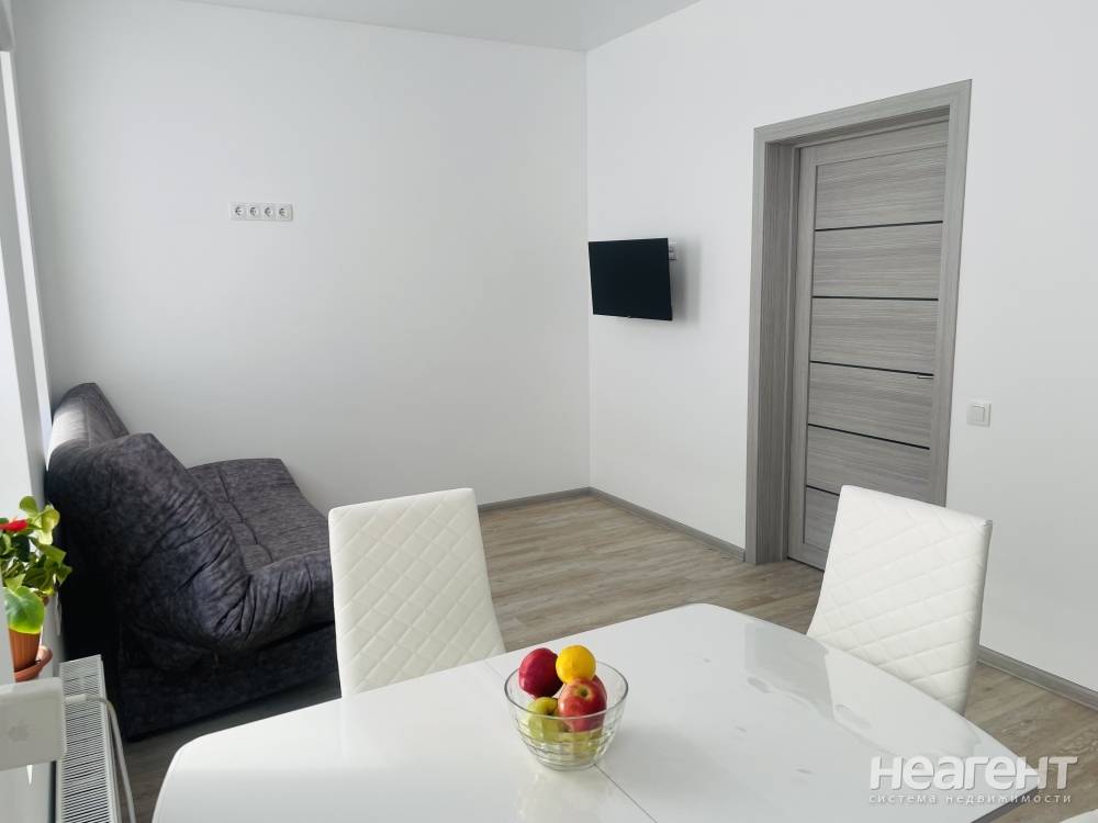 Сдается Многокомнатная квартира, 55 м²