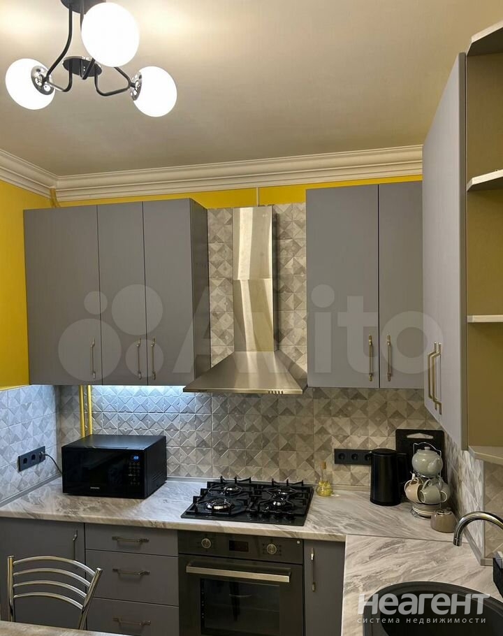 Сдается 2-х комнатная квартира, 60 м²