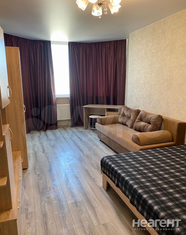 Сдается 1-комнатная квартира, 48 м²