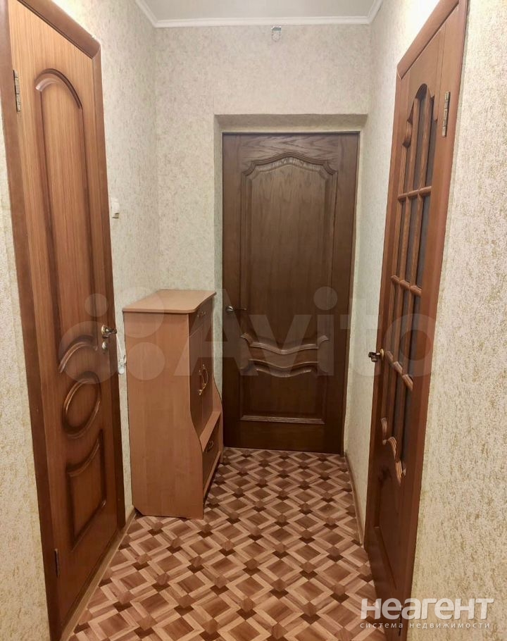 Продается 1-комнатная квартира, 32,8 м²