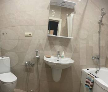 Сдается 1-комнатная квартира, 40 м²