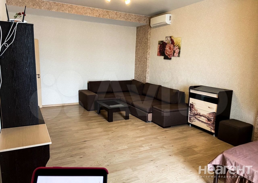 Сдается Многокомнатная квартира, 110 м²