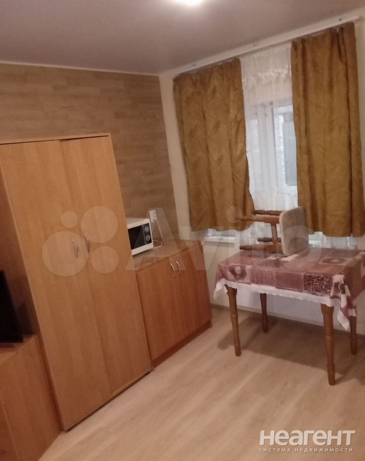 Сдается 1-комнатная квартира, 32 м²