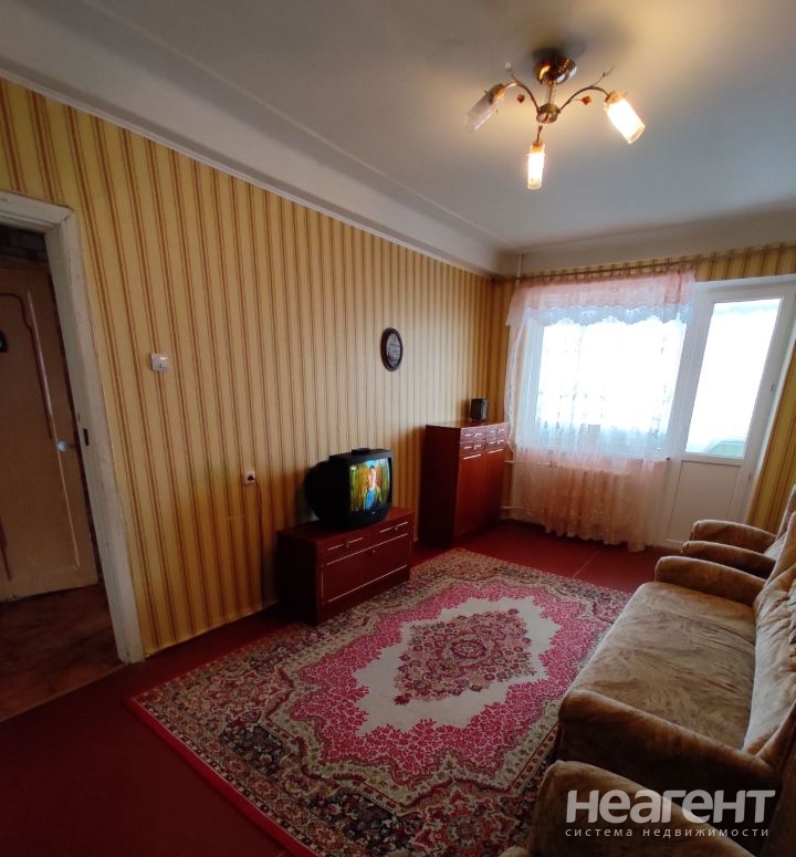 Сдается Многокомнатная квартира, 64 м²