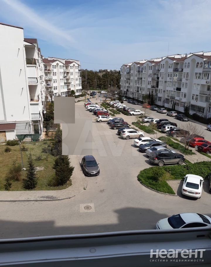 Продается 1-комнатная квартира, 39 м²