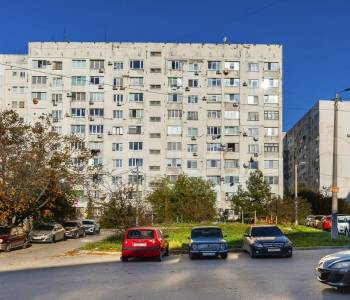 Продается 1-комнатная квартира, 46 м²