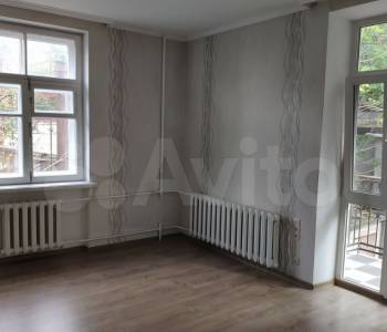 Продается 1-комнатная квартира, 36 м²