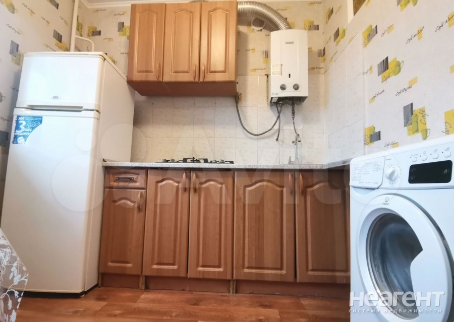 Сдается 2-х комнатная квартира, 42 м²