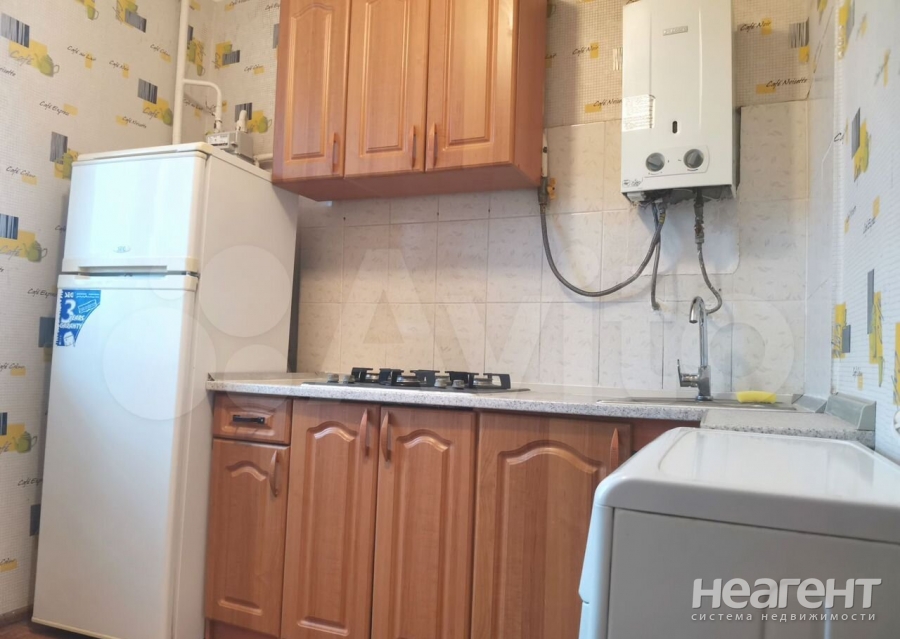 Сдается 2-х комнатная квартира, 42 м²