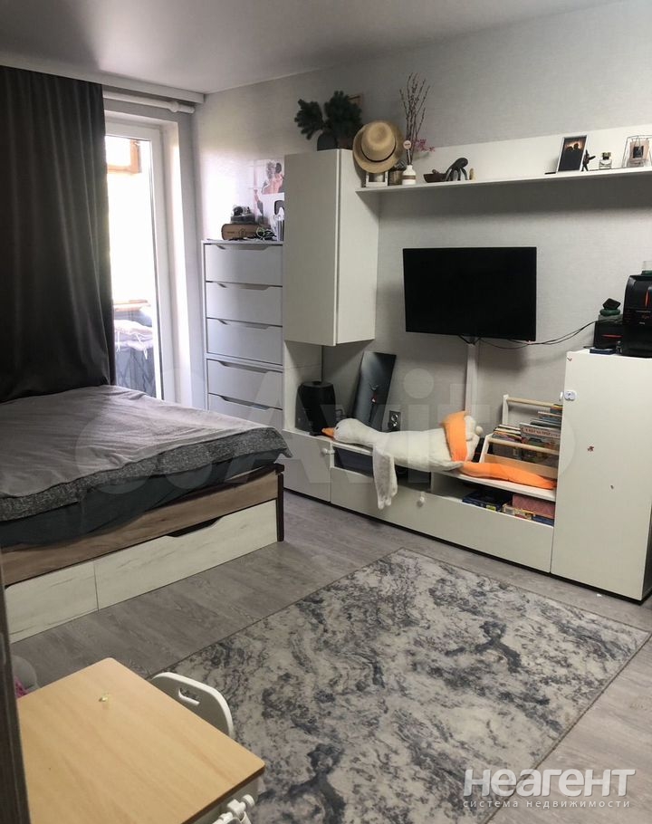 Продается 1-комнатная квартира, 29,8 м²