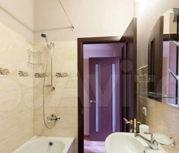 Сдается 1-комнатная квартира, 48 м²