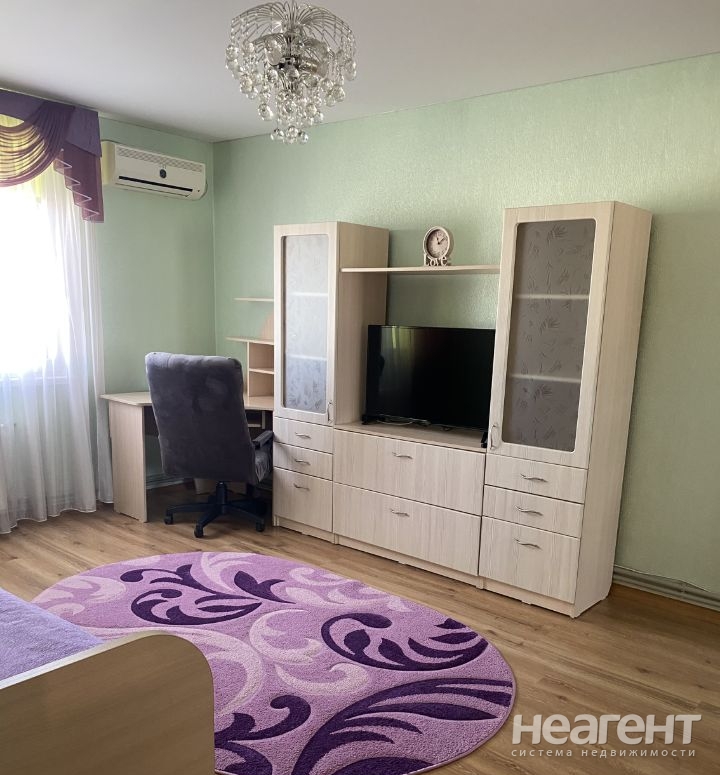 Сдается 2-х комнатная квартира, 60 м²