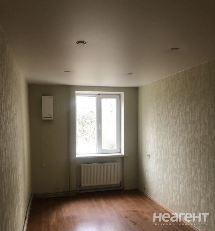 Продается 3-х комнатная квартира, 58,3 м²