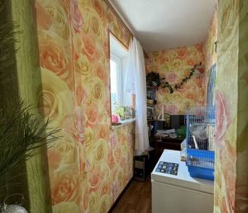 Продается Многокомнатная квартира, 83,2 м²