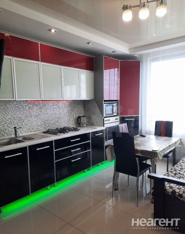 Сдается 1-комнатная квартира, 45 м²