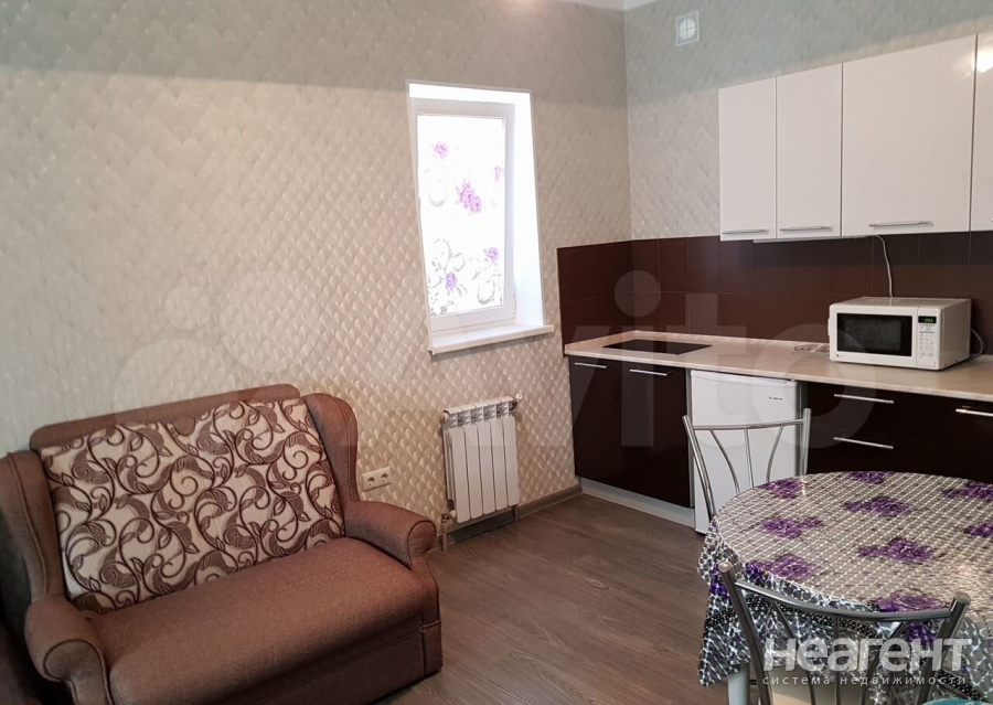 Сдается 1-комнатная квартира, 30 м²