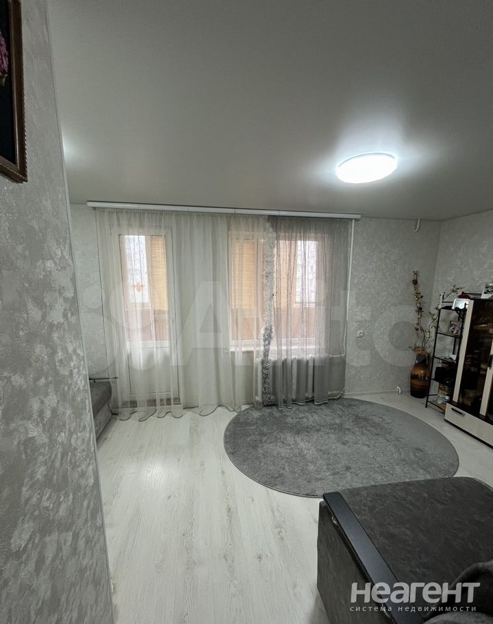 Продается 1-комнатная квартира, 37,9 м²