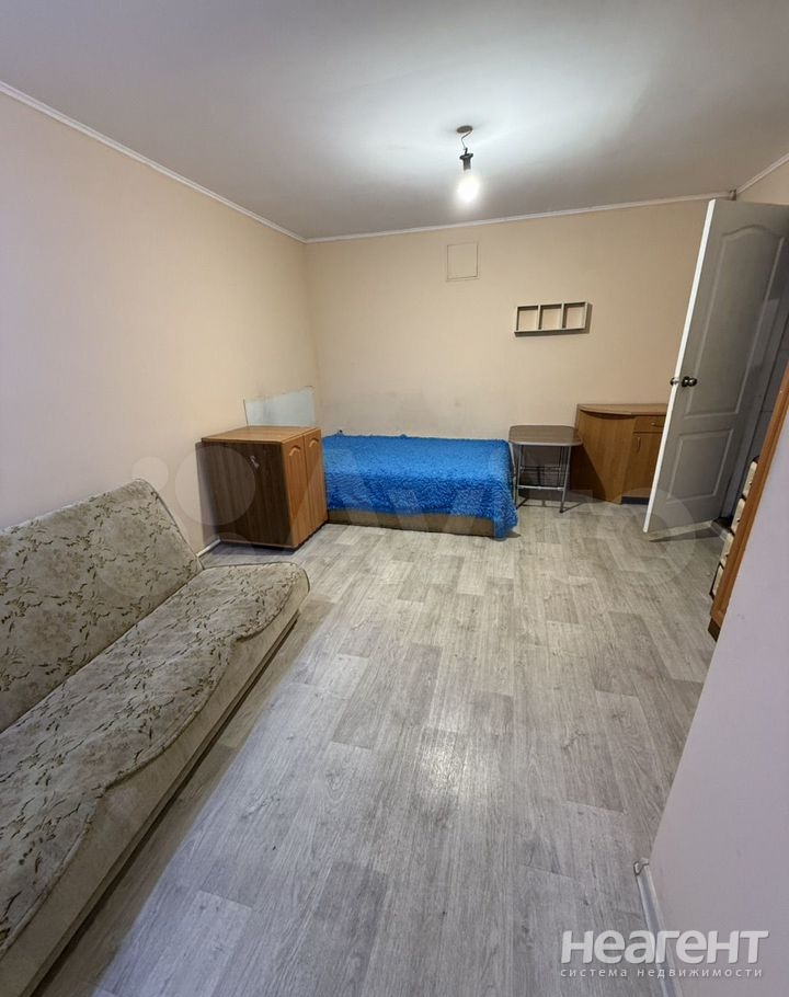 Сдается 1-комнатная квартира, 35 м²