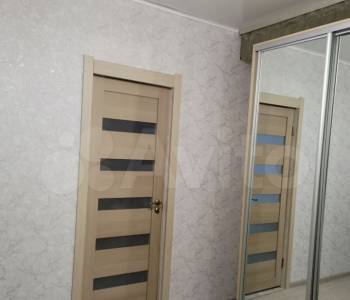 Продается 1-комнатная квартира, 46 м²