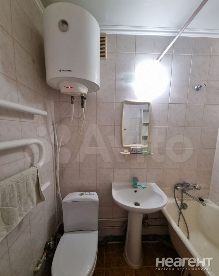 Продается 1-комнатная квартира, 29,7 м²