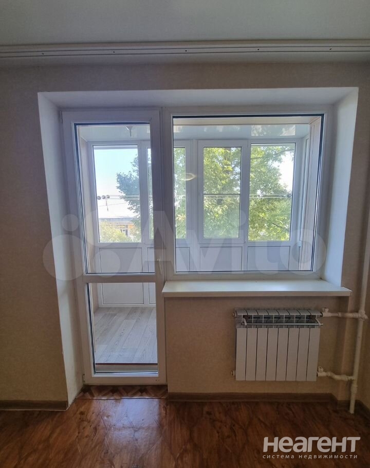 Продается 1-комнатная квартира, 29,7 м²