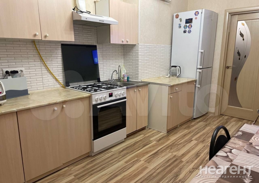 Продается 1-комнатная квартира, 50,3 м²