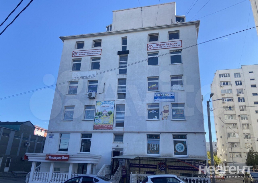 Продается Нежилое помещение, 135 м²