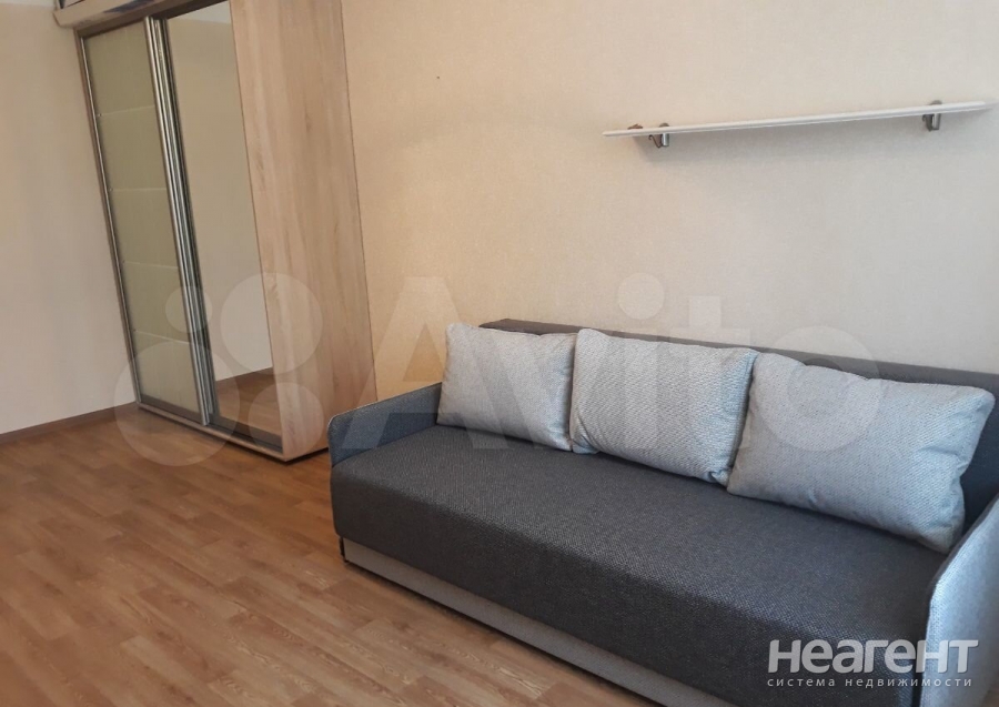 Сдается 1-комнатная квартира, 32 м²