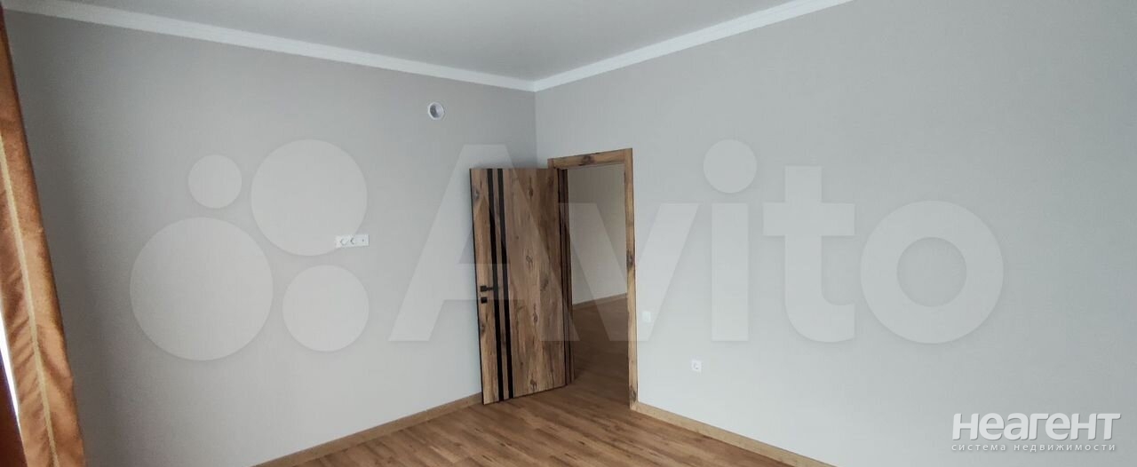 Продается Дом, 260 м²