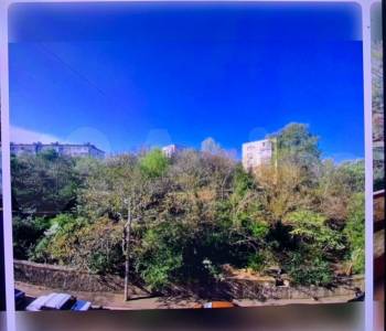 Продается 1-комнатная квартира, 55 м²