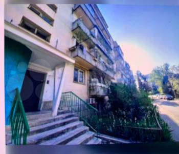 Продается 1-комнатная квартира, 55 м²