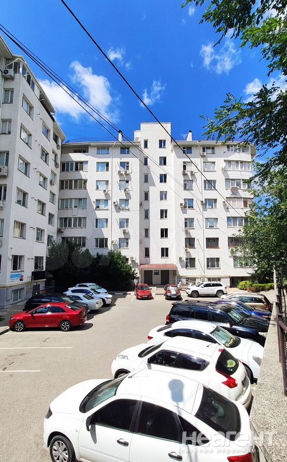 Продается 1-комнатная квартира, 62,1 м²