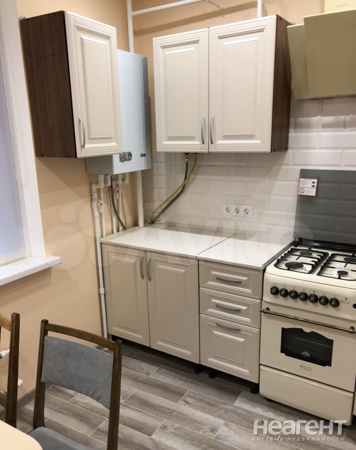 Сдается 1-комнатная квартира, 34 м²