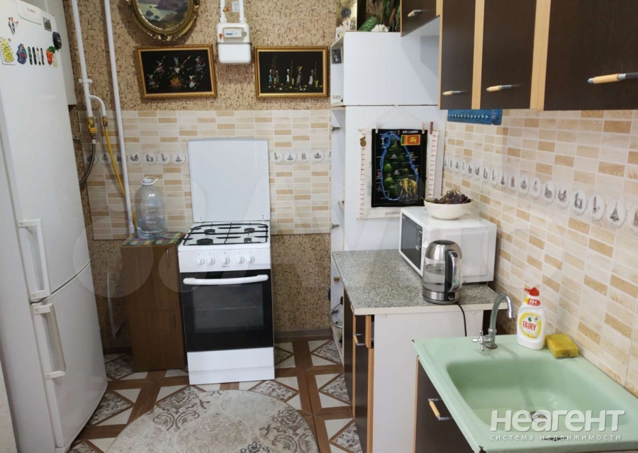 Продается 1-комнатная квартира, 43 м²