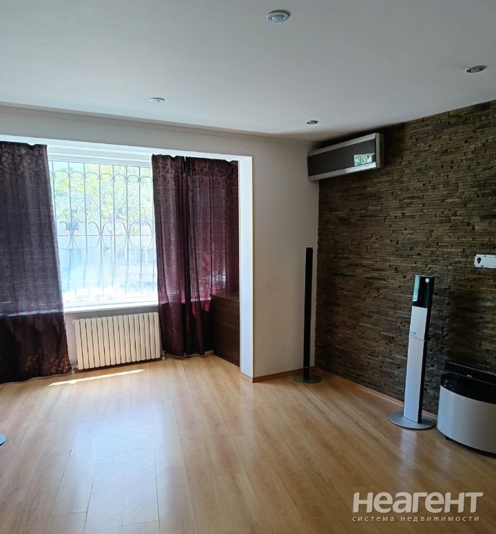 Продается 3-х комнатная квартира, 79,4 м²