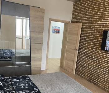 Сдается 1-комнатная квартира, 45 м²