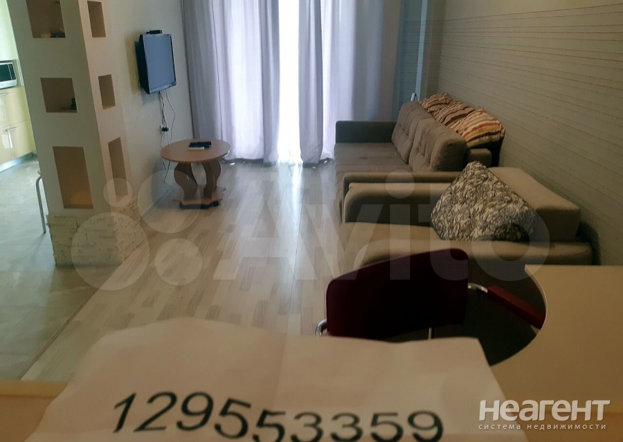 Сдается 1-комнатная квартира, 44 м²