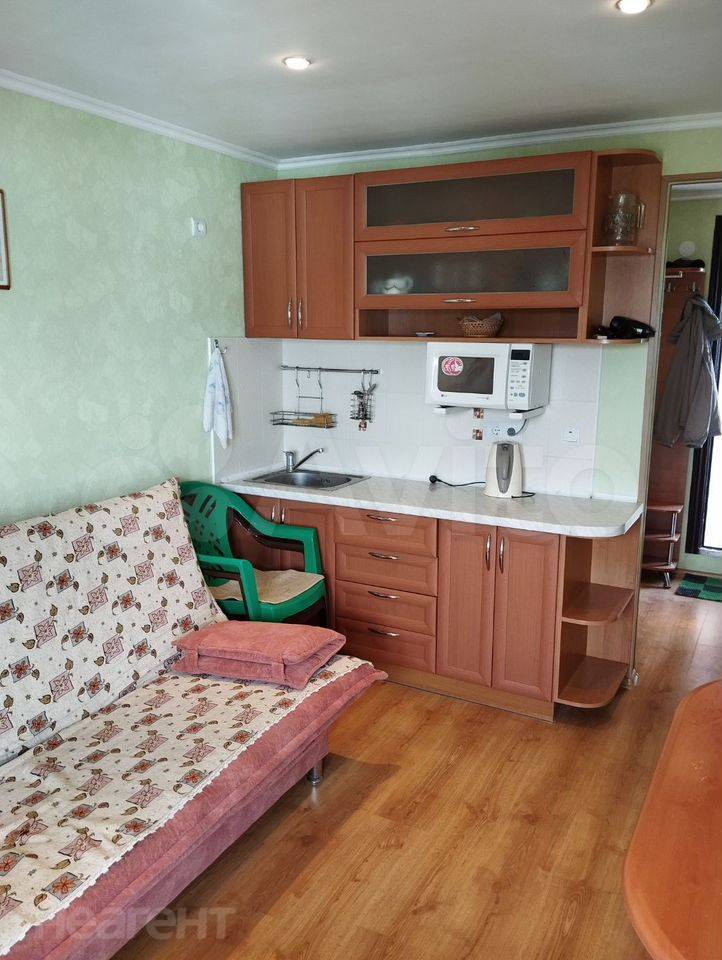 Продается 1-комнатная квартира, 18 м²