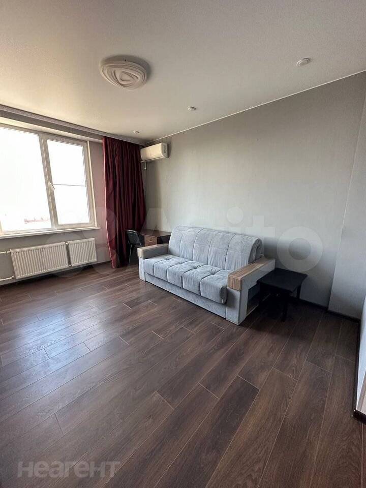 Сдается 1-комнатная квартира, 42,5 м²