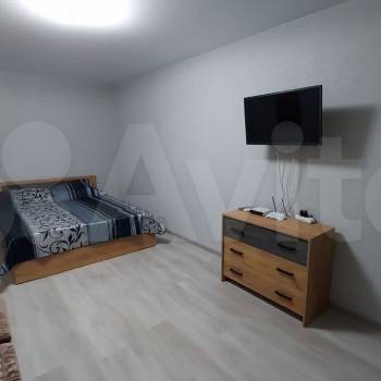 Сдается 1-комнатная квартира, 41 м²