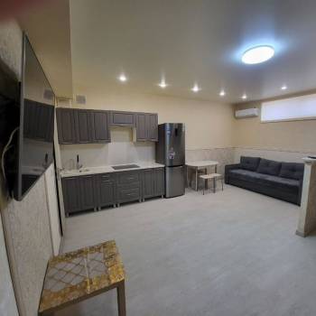 Продается 1-комнатная квартира, 50 м²