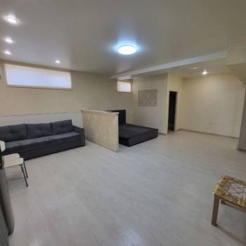 Продается 1-комнатная квартира, 50 м²