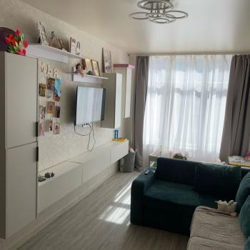 Продается 1-комнатная квартира, 34 м²