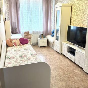 Продается Многокомнатная квартира, 94,2 м²