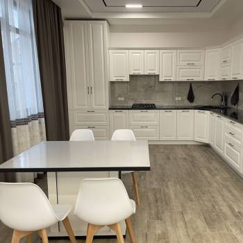 Продается Дом, 260 м²