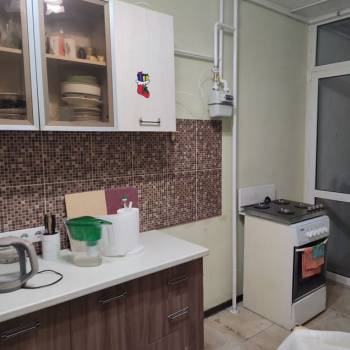 Продается 1-комнатная квартира, 43 м²