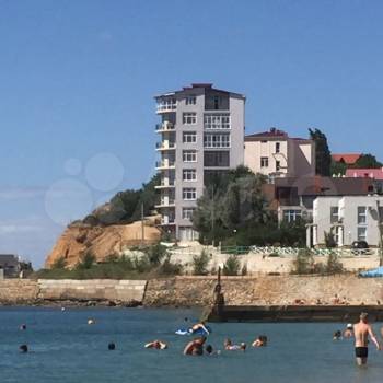 Продается 1-комнатная квартира, 39 м²