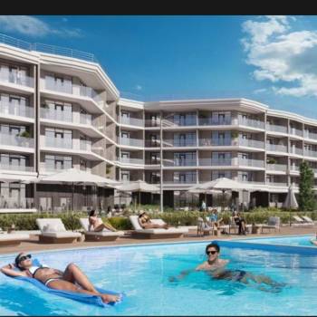 Продается 1-комнатная квартира, 35 м²